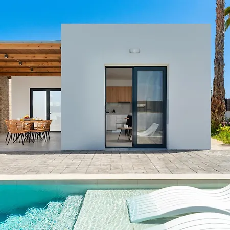 Salty Sun Luxury *