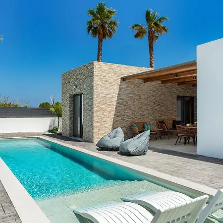 Villa Salty Sun Luxury *